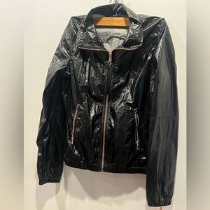 NWT AQUA ATHLETICS BLACK WINDBREAKER SIZE:XS